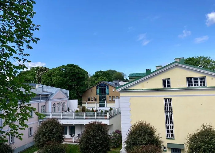 Tatari 32 Rooftop Apartment